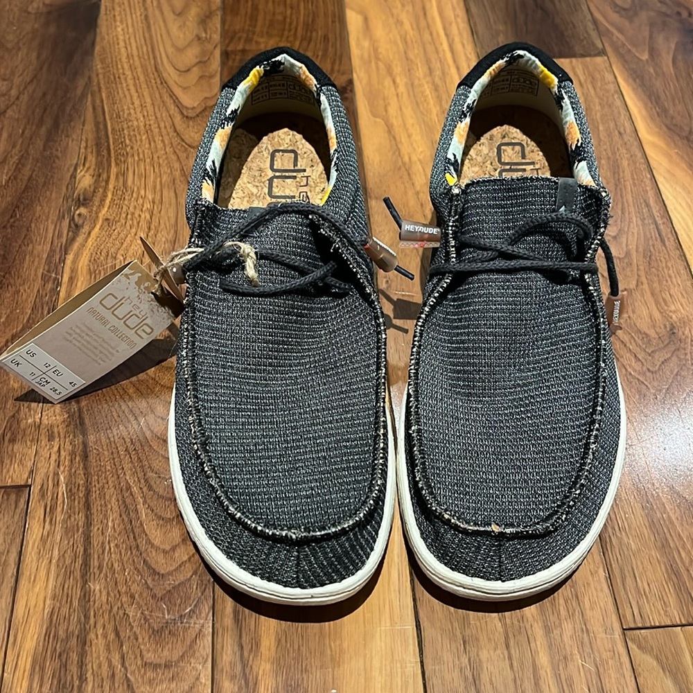 Brand new never worn hey dude shoes men’s 12